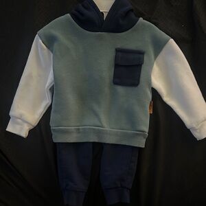 Cozy Kids' Hoodie and Jogger Set in Blue and White